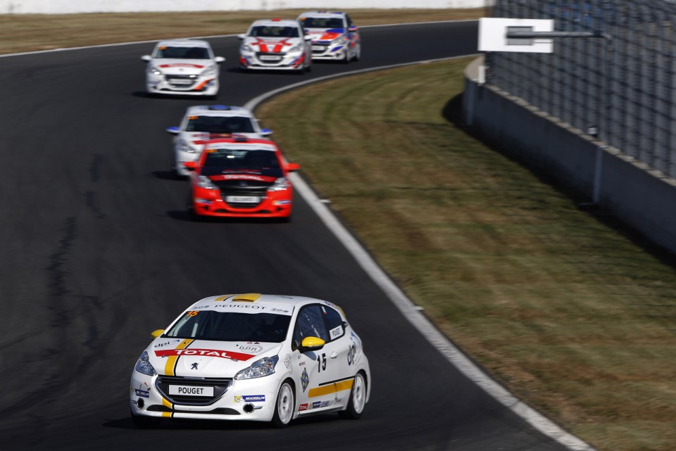 Peugeot 208 Racing Cup - RPS 2013 - Magny-Cours (3/6) - Juillet 2013 - 1-054