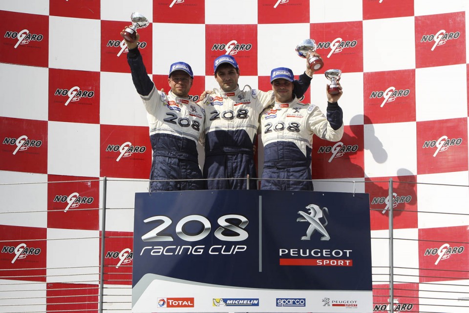 Peugeot 208 Racing Cup - RPS 2013 - Nogaro (4/6) - Septembre 2013 - 1-020