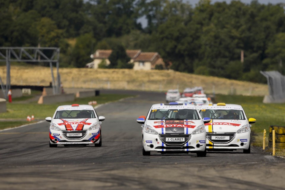 Peugeot 208 Racing Cup - RPS 2013 - Nogaro (4/6) - Septembre 2013 - 1-039