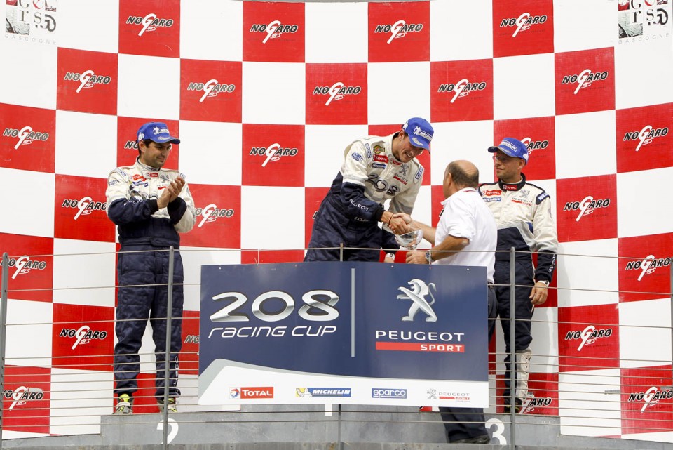 Peugeot 208 Racing Cup - RPS 2013 - Nogaro (4/6) - Septembre 2013 - 1-044
