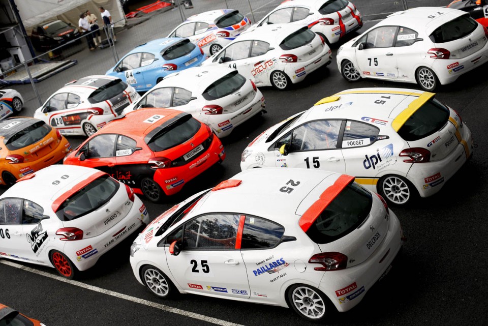 Peugeot 208 Racing Cup - RPS 2013 - Nogaro (4/6) - Septembre 2013 - 1-047