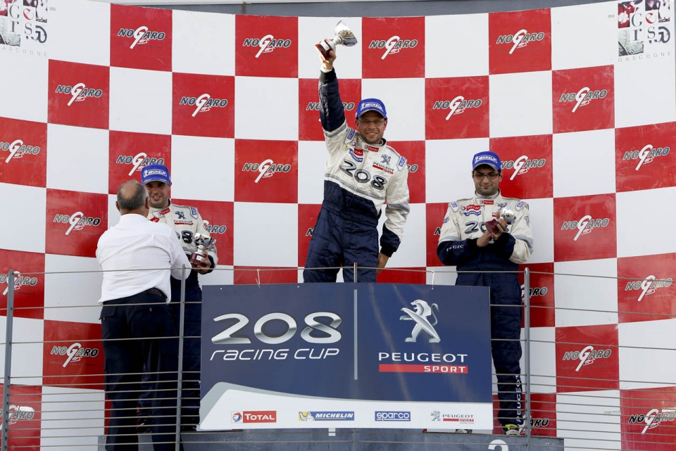 Peugeot 208 Racing Cup - RPS 2013 - Nogaro (4/6) - Septembre 2013 - 1-056