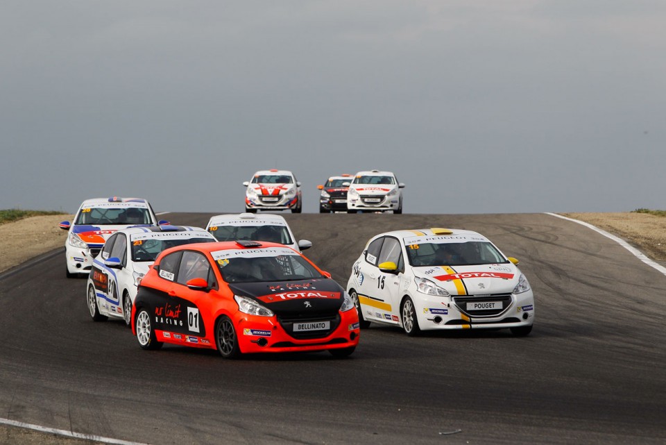 Peugeot 208 Racing Cup - RPS 2013 - Lédenon (5/6) - Octobre 2013 - 1-022