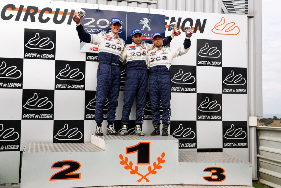 Peugeot 208 Racing Cup - RPS 2013 - Lédenon (5/6) - Octobre 2013 - 1-031