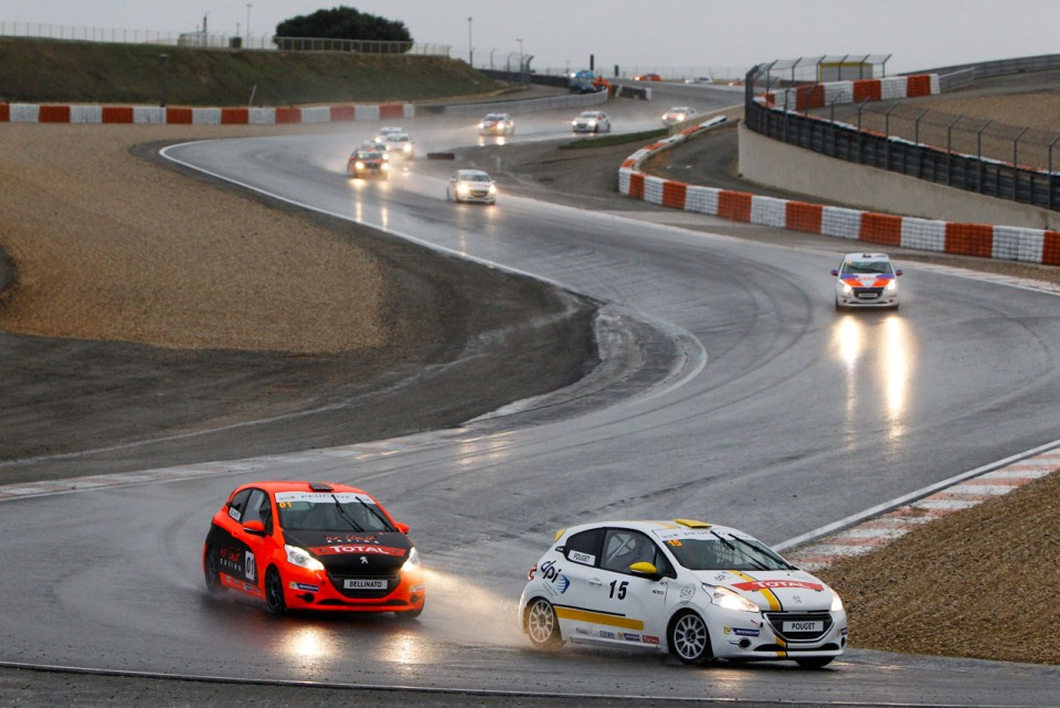Peugeot 208 Racing Cup - RPS 2013 - Lédenon (5/6) - Octobre 2013 - 1-042
