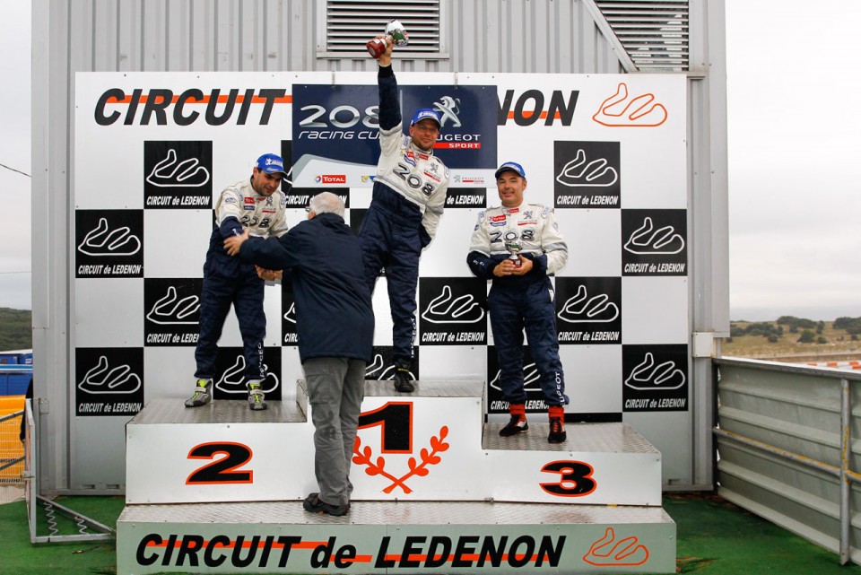 Peugeot 208 Racing Cup - RPS 2013 - Lédenon (5/6) - Octobre 2013 - 1-049