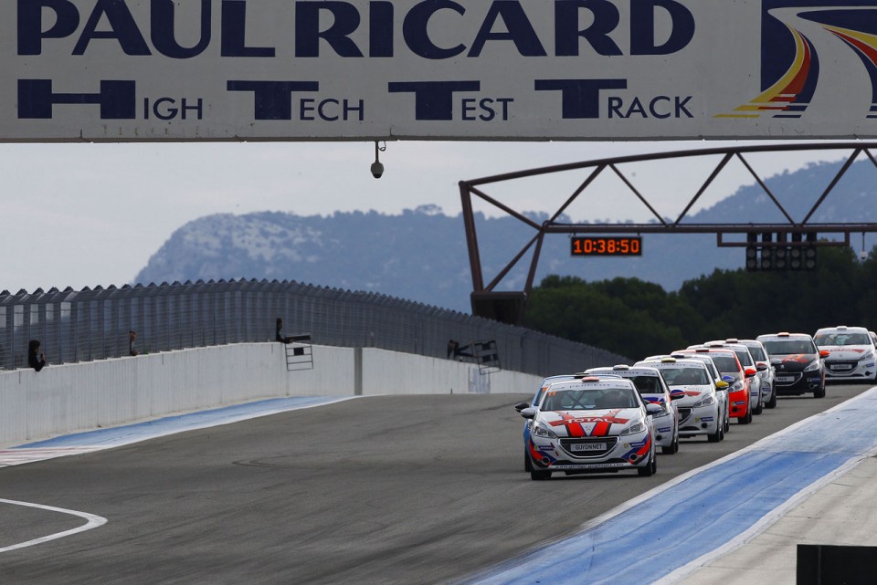 Peugeot 208 Racing Cup - RPS 2013 - Paul Ricard (6/6) - Novembre 2013 - 1-015