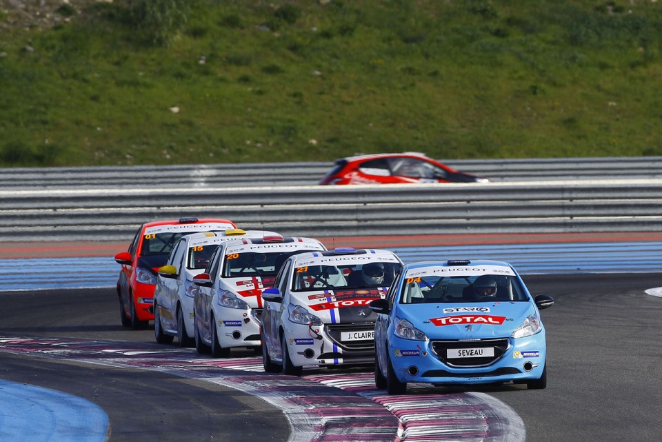 Peugeot 208 Racing Cup - RPS 2013 - Paul Ricard (6/6) - Novembre 2013 - 1-035