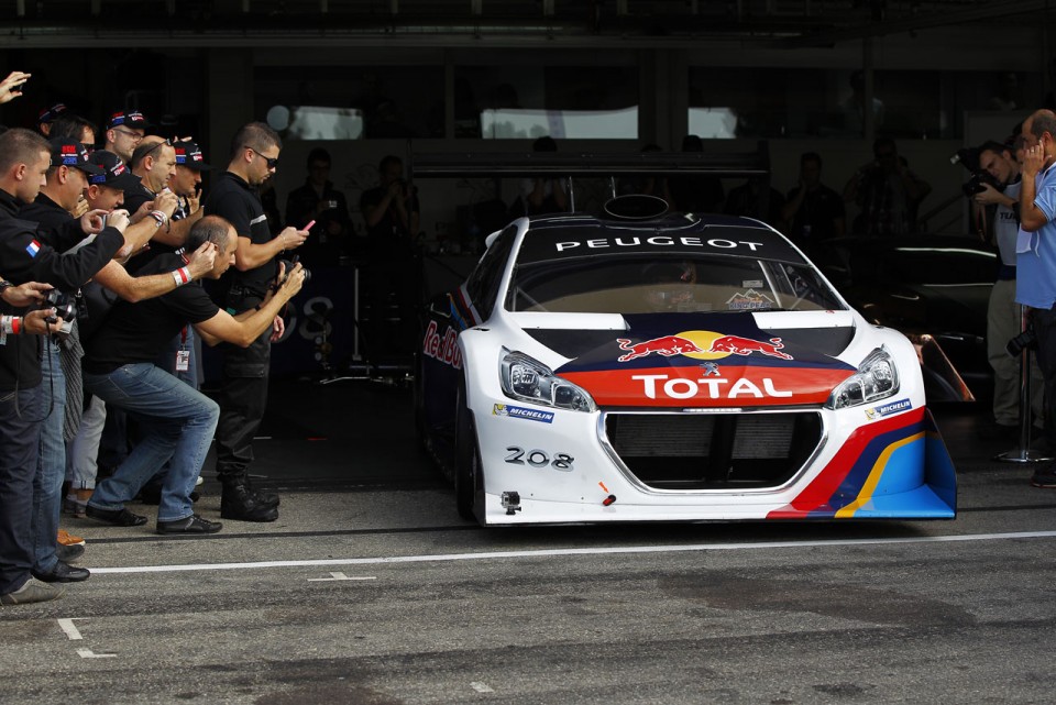 Peugeot 208 T16 Pikes Peak - Castellet 2013 (GT Tour) - 1-004