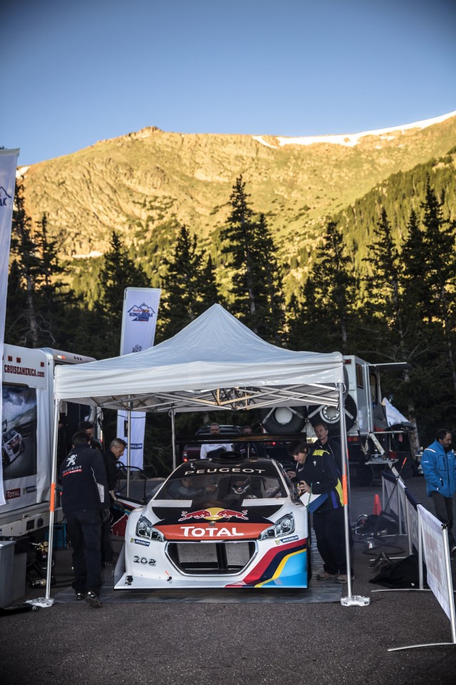 Essais libres Peugeot 208 T16 Pikes Peak 2013 - 4-009