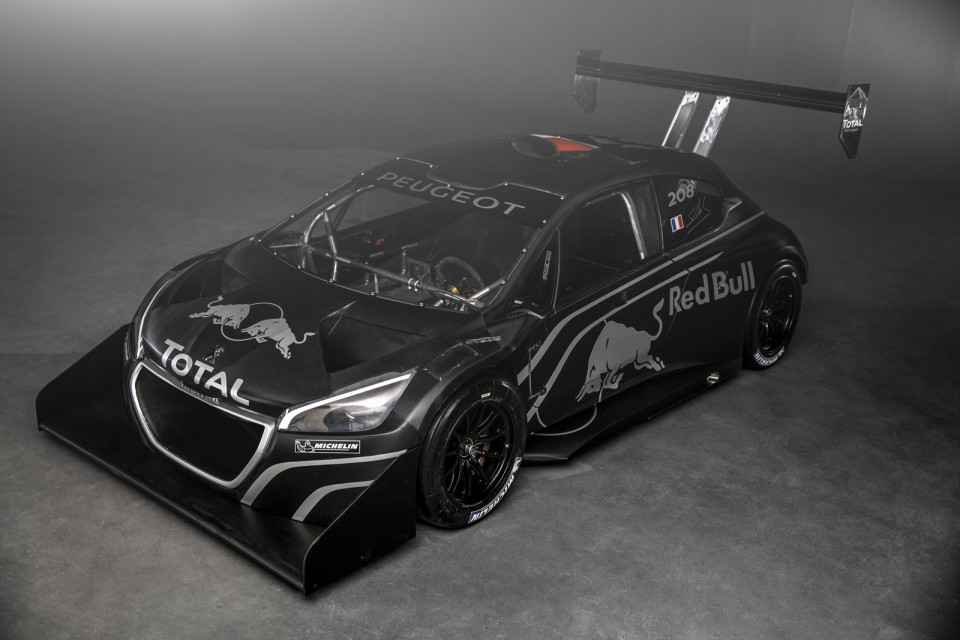 Photo Peugeot 208 T16 Pikes Peak 2013 - 1-009