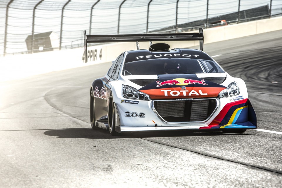 Tests Pikes Peak Raceway Peugeot 208 T16 Pikes Peak 2013 - Pikes Peak, Colorado - 4-001