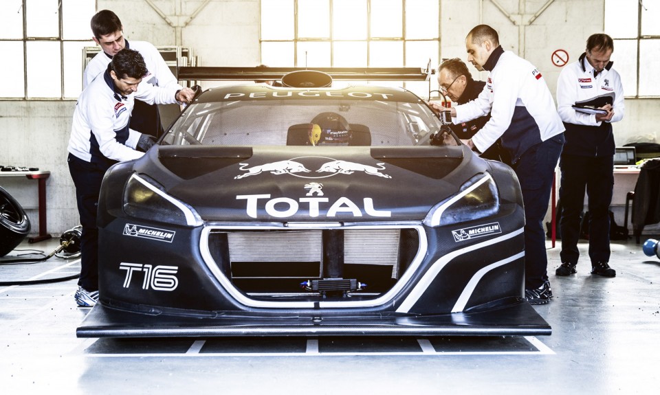 Essais Peugeot 208 T16 Pikes Peak 2013 Sebastien Loeb - 3-008