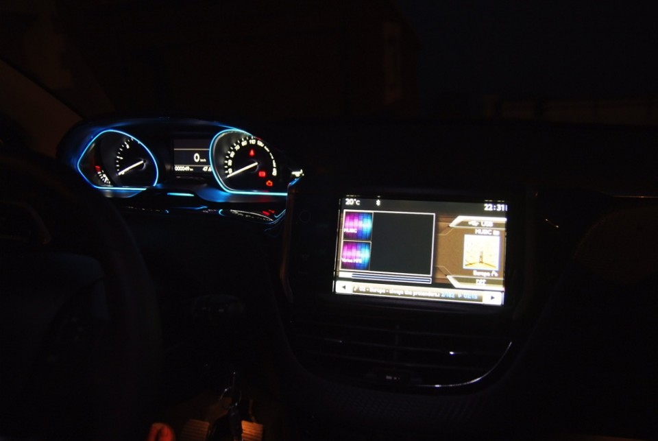 [Ojancano] Peugeot 2008 Allure 1.6 e-HDi 92 Blanc Banquise - 020
