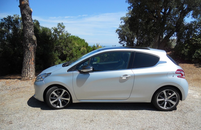 [apvmcp] Peugeot 208 Ice Velvet Limited Edition 1.6 e-HDi 115 3p - 004