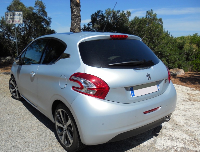 [apvmcp] Peugeot 208 Ice Velvet Limited Edition 1.6 e-HDi 115 3p - 006