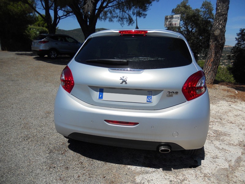 [apvmcp] Peugeot 208 Ice Velvet Limited Edition 1.6 e-HDi 115 3p - 007