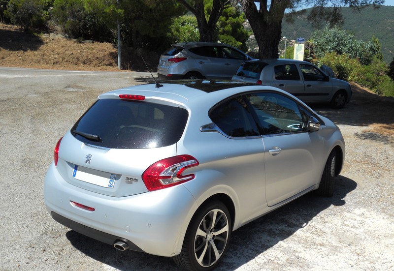 [apvmcp] Peugeot 208 Ice Velvet Limited Edition 1.6 e-HDi 115 3p - 008