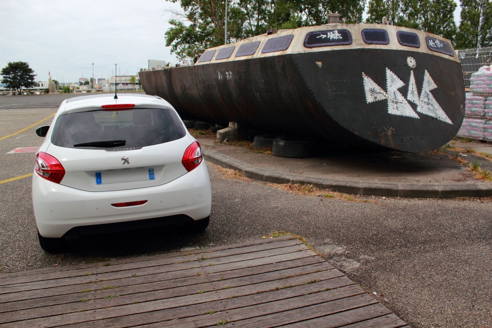 [Arnaud] Peugeot 208 Féline 1.6 VTI 120 Blanc Banquise 5p - 004