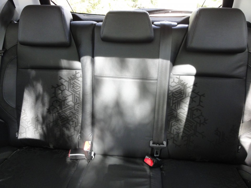 [Crevar] Banquette arrière mi-cuir Mario Mistral Peugeot 208 Féline - 016