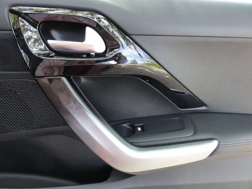 [Crevar] Poignée de porte Peugeot 208 Féline - 028