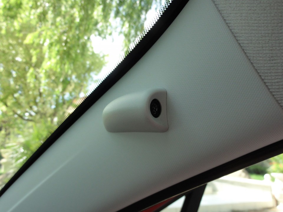 [Crevar] Capteur volumétrique Alarme Peugeot 208 Féline - 031