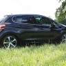 [fmoonson] Peugeot 208 Féline 1.6 e-HDi 92 Noir Obsidien 5p - 007