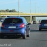 [Gaël] Peugeot 208 Féline 1.6 e-HDi 115 Bleu Virtuel 3p - 001