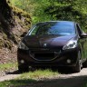 [joe2097] Peugeot 208 Féline 1.6 e-HDi 115 Rouge Noir 3p - 001