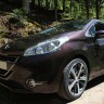 [joe2097] Peugeot 208 Féline 1.6 e-HDi 115 Rouge Noir 3p - 002