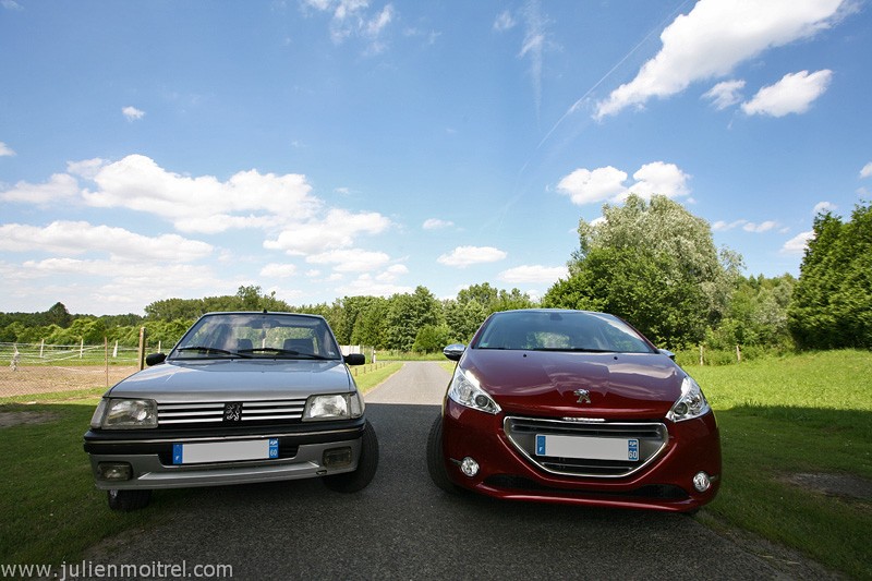 [kobaye] Peugeot 205 et Peugeot 208 Allure 1.6 VTi 120 Rouge Érythrée 3p - 049