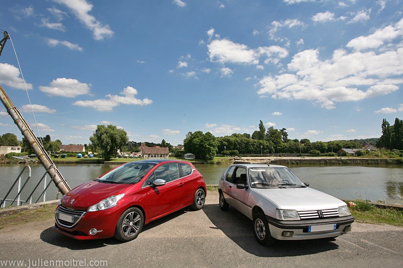 [kobaye] Peugeot 205 et Peugeot 208 Allure 1.6 VTi 120 Rouge Érythrée 3p - 050