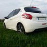 [Matdu54] Peugeot 208 Allure 1.6 e-HDi 92 Blanc Banquise 3p - 004