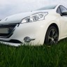 [Matdu54] Peugeot 208 Allure 1.6 e-HDi 92 Blanc Banquise 3p - 009