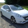 [sebastihein] Peugeot 208 Féline 1.6 e-HDi 115 Blanc Banquise 3p - 007