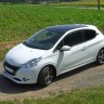 [sebastihein] Peugeot 208 Féline 1.6 e-HDi 115 Blanc Banquise 3p - 011