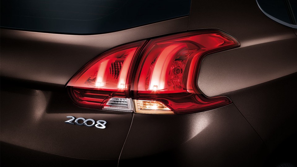 Photo feu arrière LED Peugeot 2008 Chine