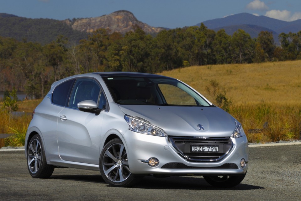 peugeot-208-allure-sport-turbo-australia-1-034